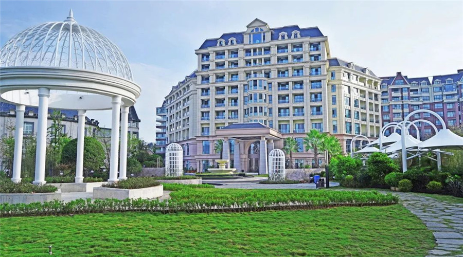 騰沖東湖溫泉康養酒店